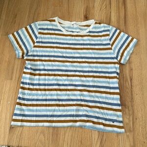 striped t shirt